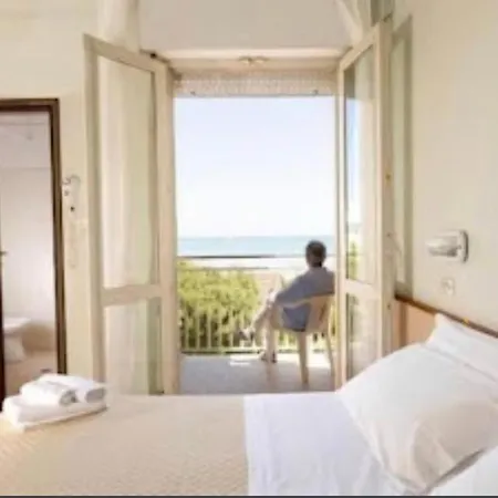 Flamengo Fronte Mare 3* Riccione